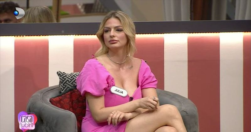Cine este Julia din "Casa Iubirii"