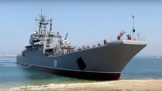 VIDEO. Rusia rămâne fără flotă la Marea Neagră. Un nou vas militar, scufundat de ucraineni