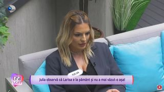 Julia: "Nu te-am mai văzut at&acirc;t de dobor&acirc;tă"