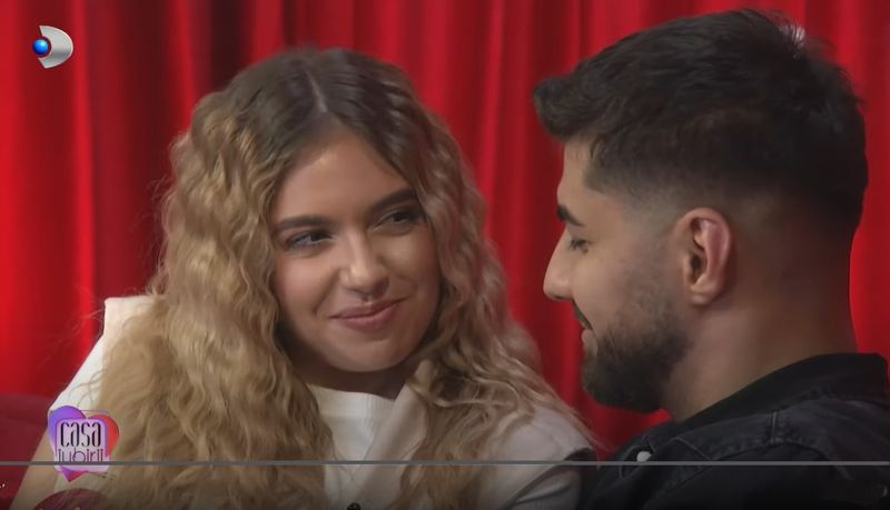 Stefania își dorește un date cu Cosmin