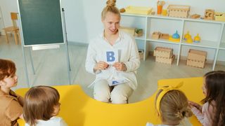 Vrei să-ți construiești o afacere &icirc;n domeniul educației? Iată 3 sfaturi utile ce te vor ajuta