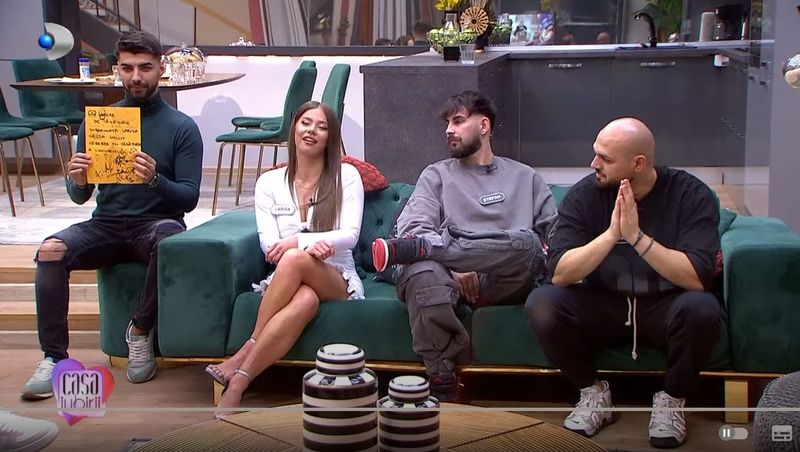 Cerere de căsătorie în Casa Iubirii