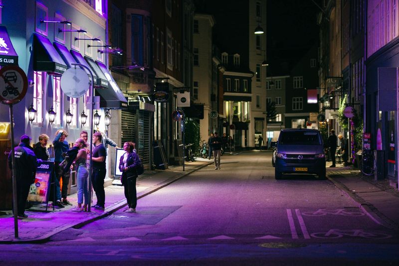 ABC-ul acumulatorilor auto: ghid esențial pentru șoferii cu stil