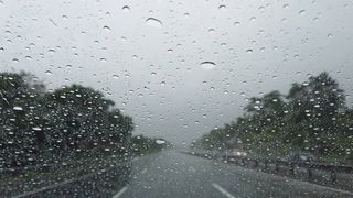 Tu treci acest test? Iluzia optică simplă care îți arată dacă poți conduce mașina pe ploaie