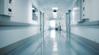 Soțul i-a ascuns adevăratul diagnostic timp de 21 de ani. O femeie s-a stins din viață fără a ști de boala care suferă