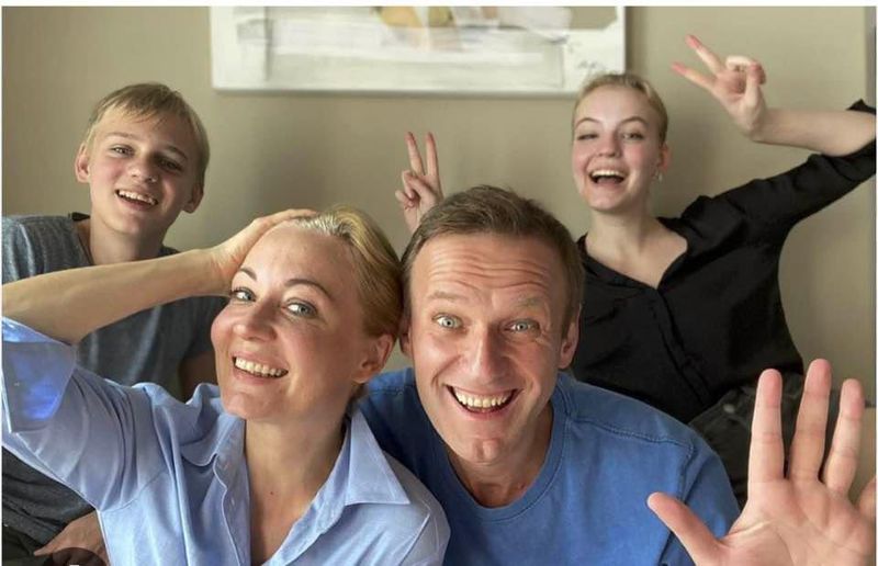Aleksei Navalnîi, alături de familia sa