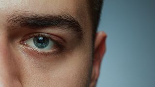 Ce probleme se pot ascunde în spatele unei lăcrimări excesive?