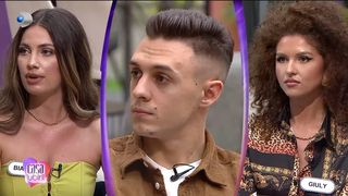"Mai rar &icirc;nt&acirc;lnești o persoană at&acirc;t de compatibilă cu tine". Decizia lui Robert dintre Bianca și Giuly, cel mai așteptat moment din "Casa Iubirii" - VIDEO