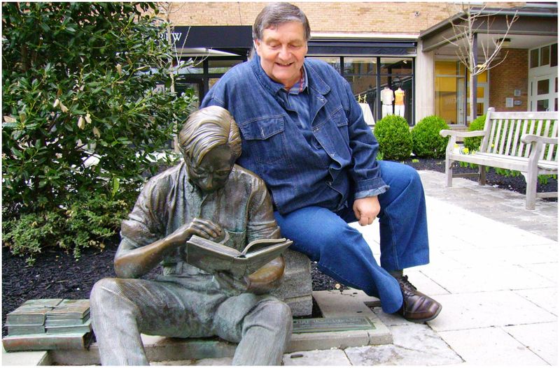 Alex Ștefănescu a murit