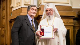 "A fost un distins intelectual creștin". Patriarhul Daniel al României, mesaj emoționant la vestea morții lui Alex Ștefănescu