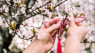 legatul martisorului in pom