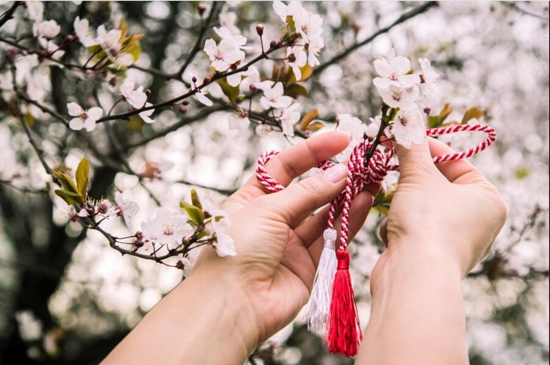 legatul martisorului in pom