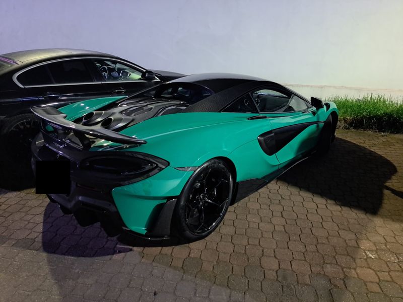 Cum a reușit șoferul austriac să intre în țară 