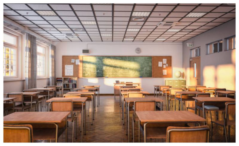 Demisie directoare București