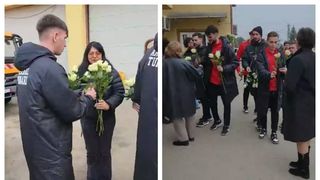 Jucători Arsenal Tunari flori 8 martie