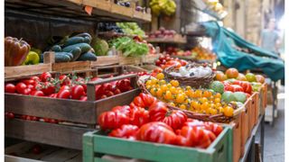 Preț roșii rom&acirc;nești