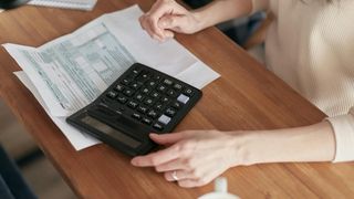 calcule factura