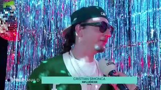 VIDEO-Petrecerile în liniște, o nouă modă. Cum se distrează vedetele autohtone? ,,Este o experiență foarte tare''