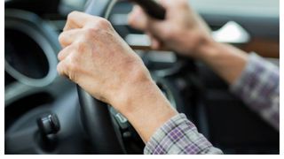 Șoferiță 103 ani fără permis