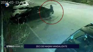 VIDEO-Surpriză neplăcută pentru zeci de arădeni. Ce au pățit mai mulți șoferi, atunci c&acirc;nd au &icirc;ncercat să plece cu mașina