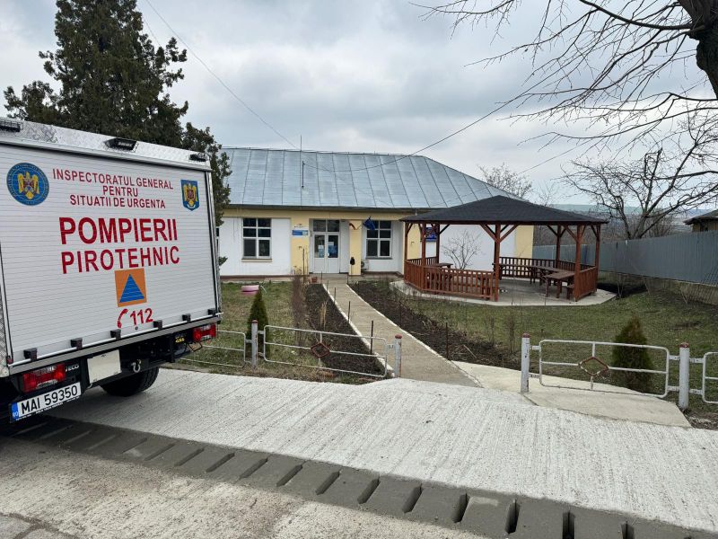 scoala evacuata galati