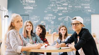 elevi scoala examen simulare 