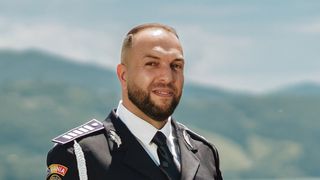 Cine este polițistul din Roman, care și-a pus capăt zilelor? Bogdan a lăsat pe toată lumea cu inima îndurerată