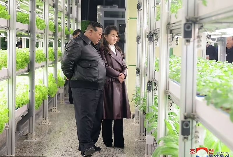 Liderul suprem din Coreea de Nord, apariție surprinzătoare