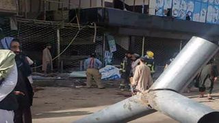 Atentat sinucigaș lângă o bancă. "Sunt cel puțin 21 de morți și 50 de răniți"