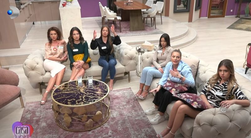 larisa julia giuly casa iubirii