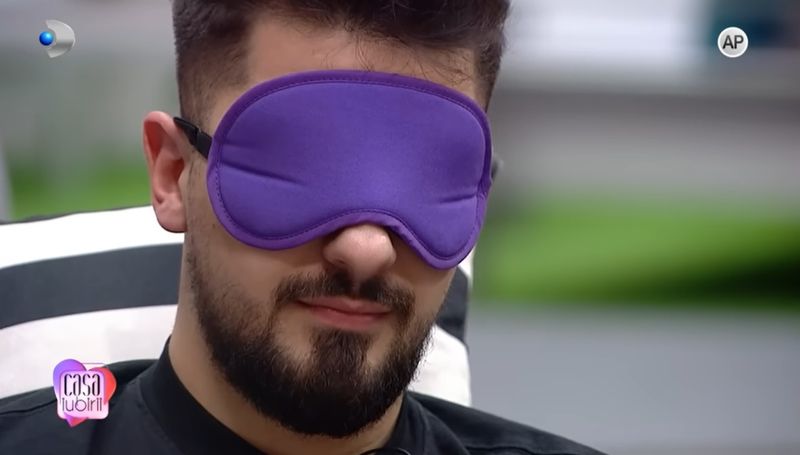 Cine este Roberta, noua concurentă din "Casa Iubirii". "Așa timizi sunteți?"