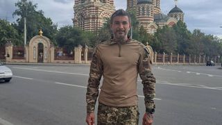 O adevărată minune! Stoica Ovidiu Anton, rom&acirc;nul despre care s-a spus că a murit pe frontul Ucrainei, trăiește: "Doamne, &icirc;ţi mulţumesc!"