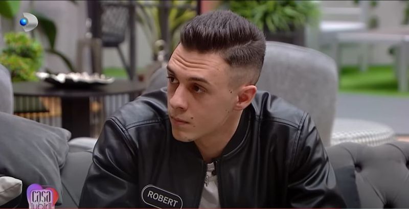 Robert, afectat de atacurile din "Casa Iubirii"