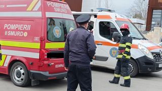 Planul roșu de intervenție a fost activat la Techirghiol. Mai multe persoane, printre care și copii, au ajuns la spital, după ciocnirea a două autoturisme 