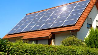 Taxa pe soare, eliminată de Guvern