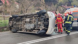 microbuz rasturnat suceava