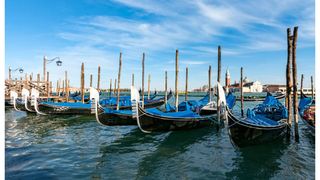 Majorare taxe turism 2024