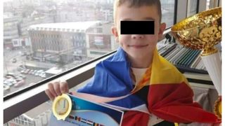 Cine e geniul la matematică la doar opt ani? Iustin i-a uimit pe toți cu dexteritatea lui