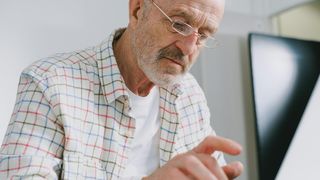 Cine sunt românii care pot ieși mai devreme la pensie, fără penalizări? Noua lege aduce o schimbare importantă