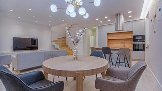 Cum să schimbi sufrageria cu un living care să fie primitor? Iată 3 sfaturi utile pentru un spațiu modern!