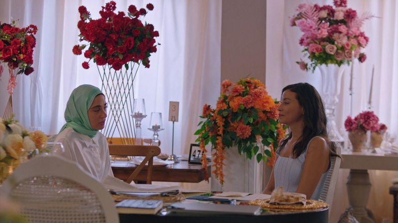 Un nou episod din serialul „O dragoste”