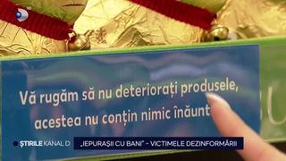 VIDEO- Isteria "iepurașilor de aur". Românii distrug sau cumpără figurinele de ciocolată pentru a descoperi dacă au bani în interior