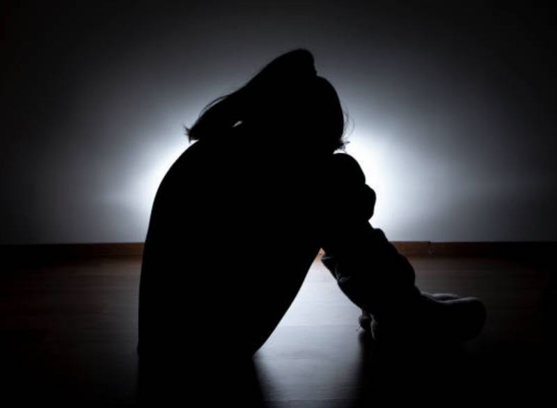 Polițistă bătaie copii