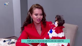 VIDEO - O nouă formă de artă: Păpuși cu rochii din flori de hârtie