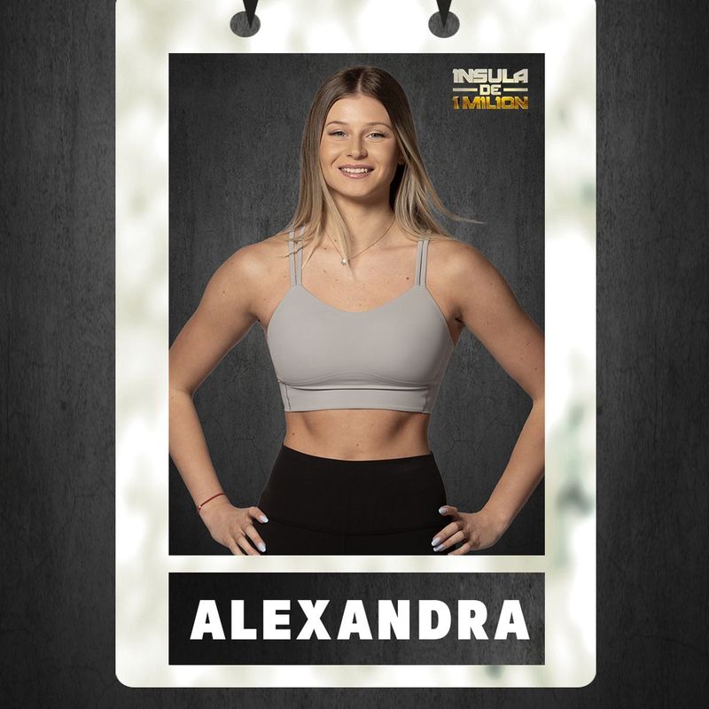 Alexandra, concurentă la „Insula de 1 milion”