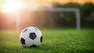 Copil rănit poartă fotbal