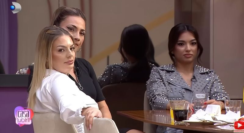 Virginia, Bianca, Julia și Rebecca au criticat-o pe roberta