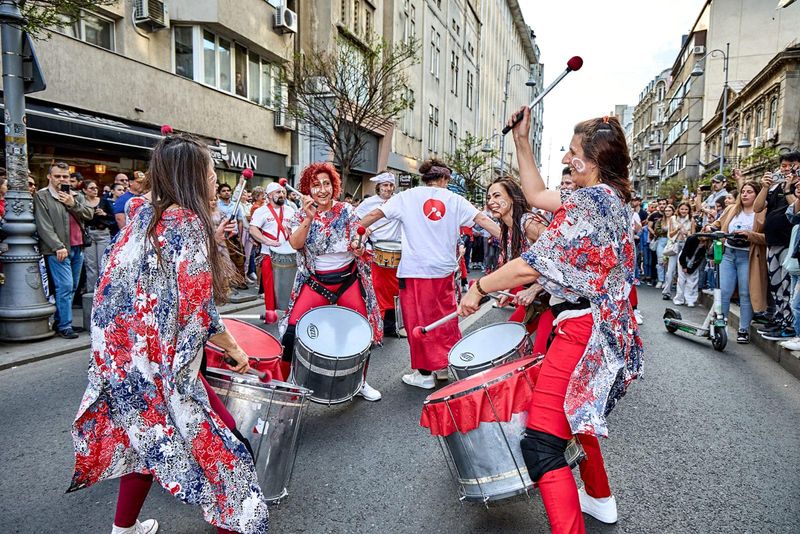 Restricții trafic pentru proiectul „Străzi deschise, București – Promenadă urbană” // 13-14 aprilie 2024 