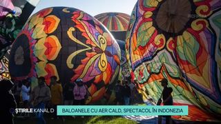VIDEO - Baloanele cu aer cald, spectacol pe cerul din Indonezia. Localnicii au sărbătorit sf&acirc;rșitul Ramadanului