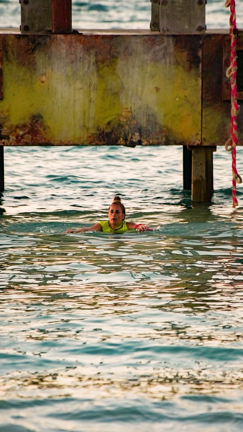 elena insula de 1 milion